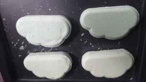 In the making of the Cloud Vintage Velvet bathbombs In the making of the Cloud Vintage Velvet bathbombs